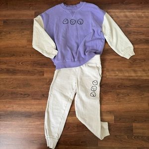 Primark | “Faces” Sweatsuit Outfit